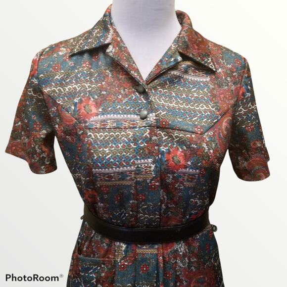 Vintage 70's Daisy and Paisley Day  Dress - Picture 4 of 5